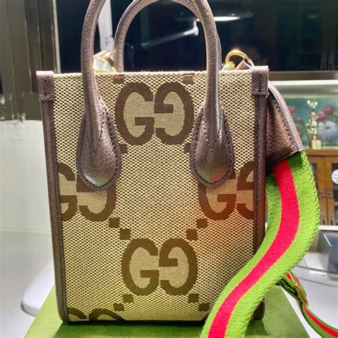 Gucci jumbo G logo琴譜包（近全新，附購證） 